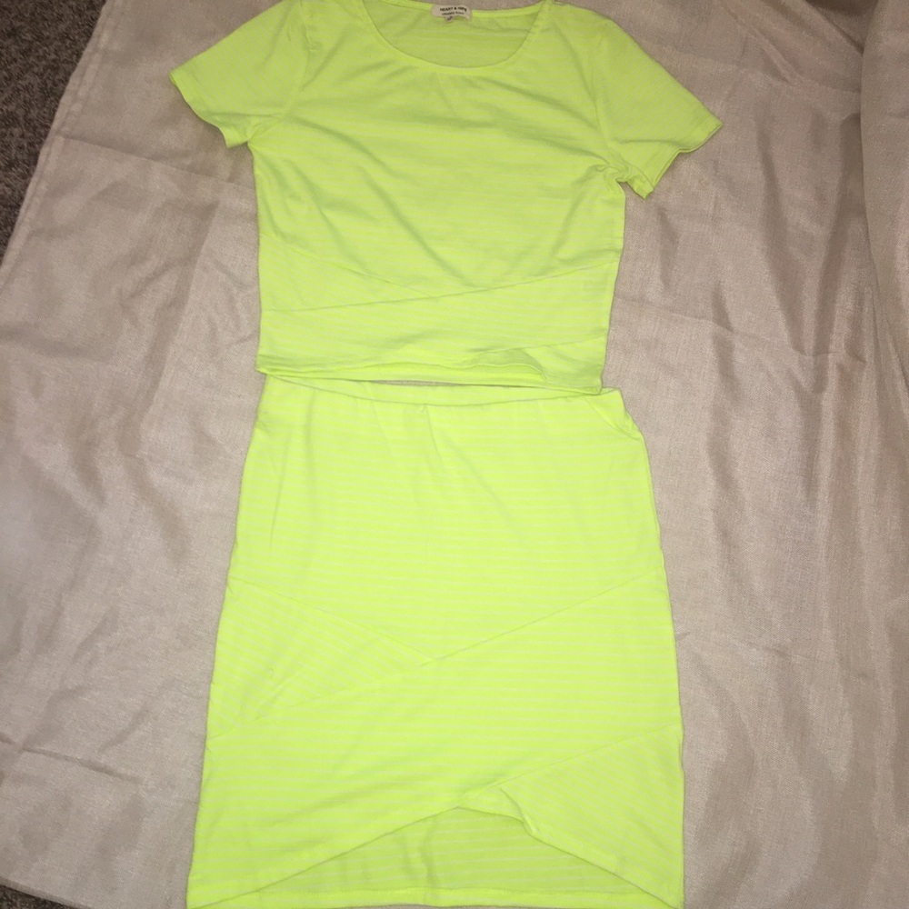 Skirt and crop neon green set